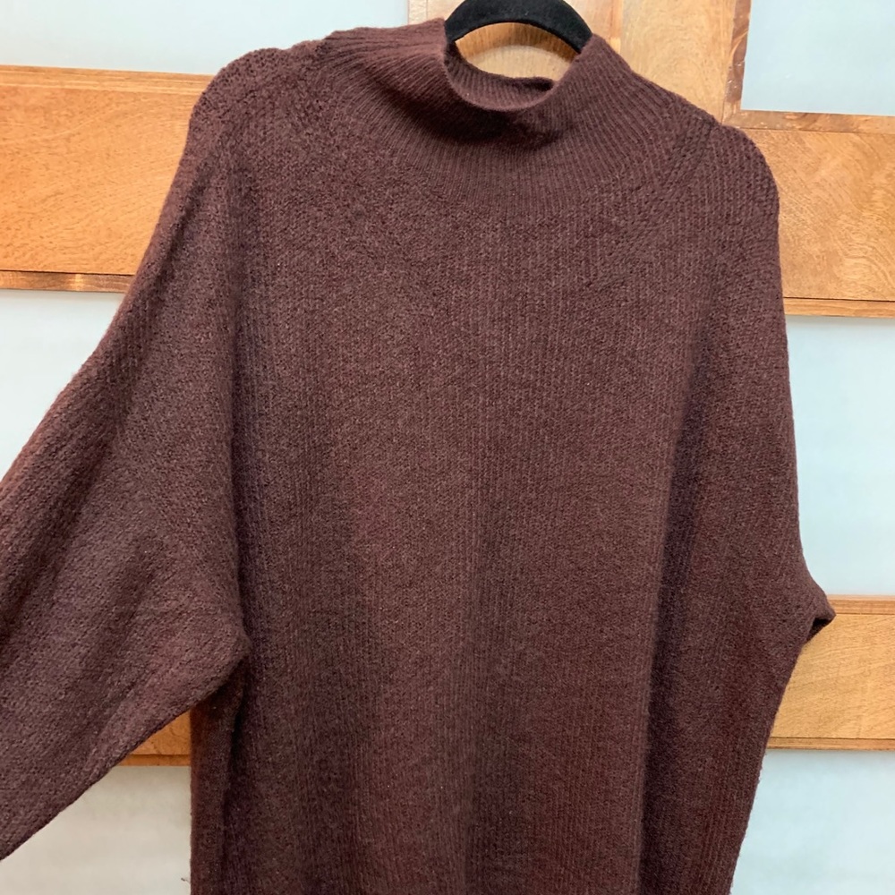 Express Burgundy Long Sleeve Mock Turtle Neck XL